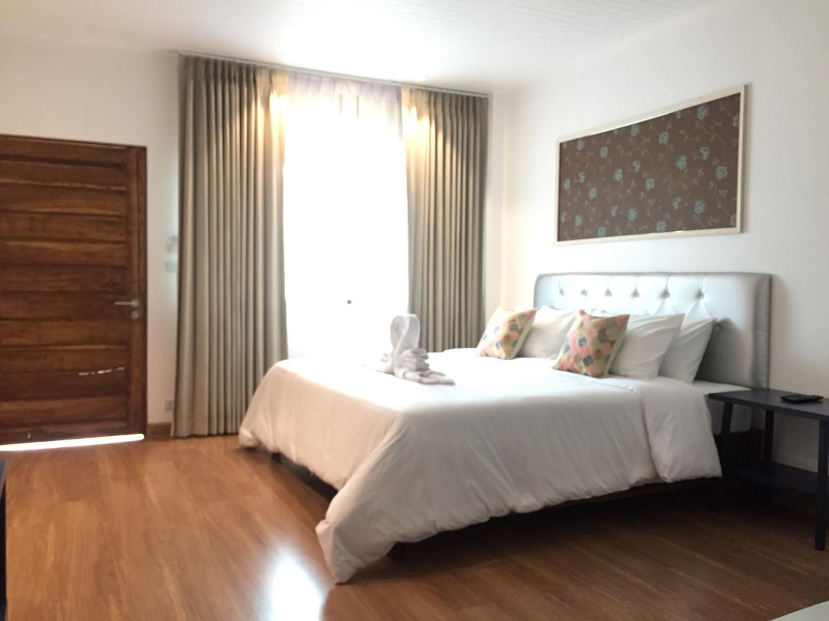 Phetcharat Grand Hotel Maesot Mae Sot Exteriér fotografie