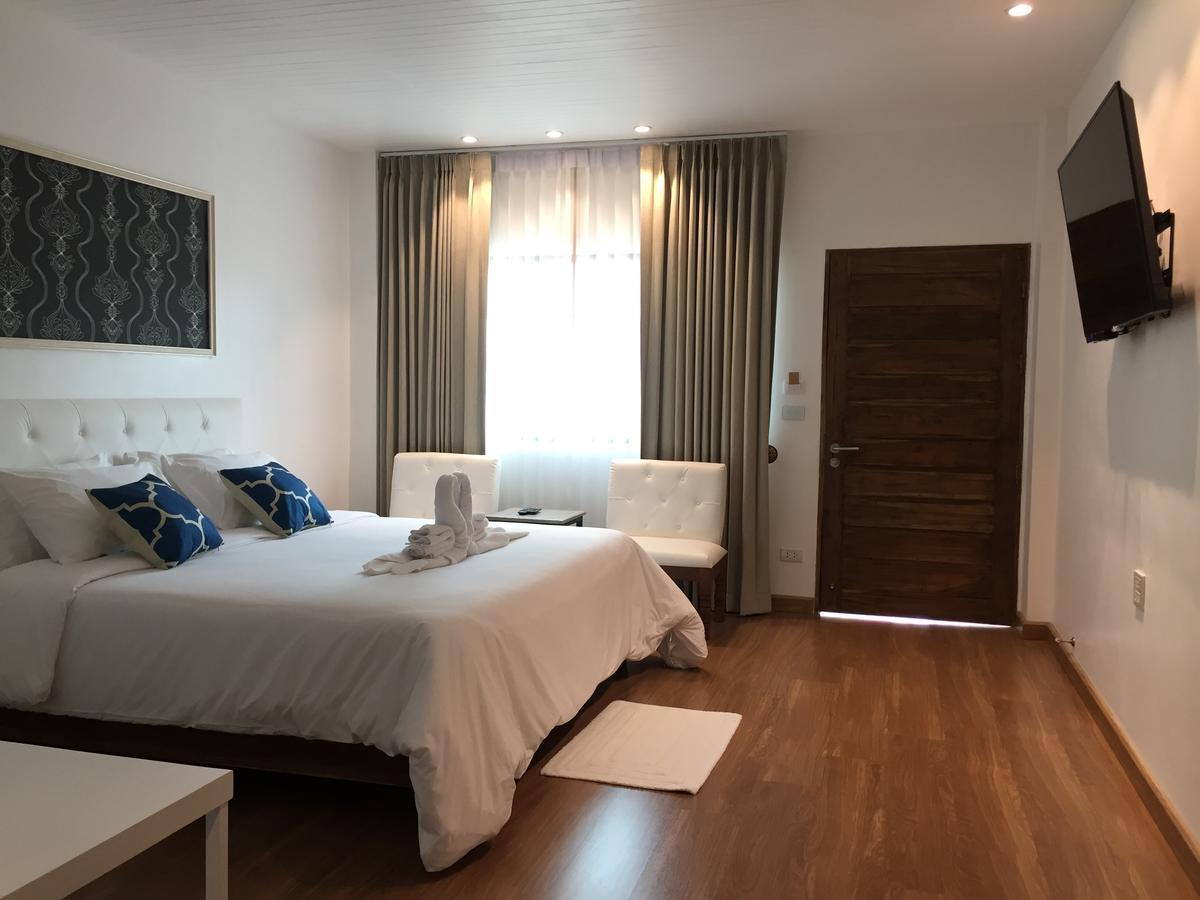 Phetcharat Grand Hotel Maesot Mae Sot Exteriér fotografie
