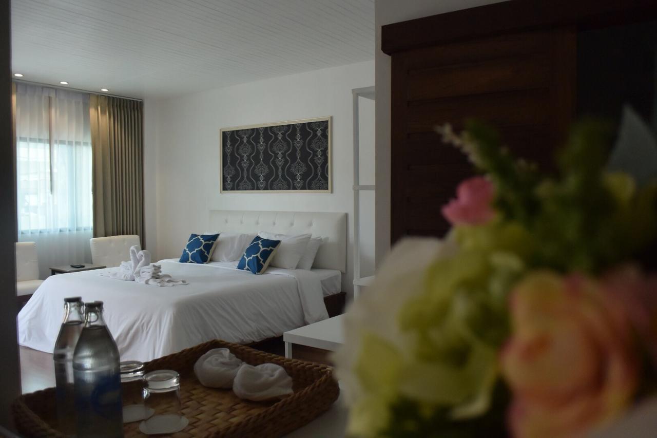 Phetcharat Grand Hotel Maesot Mae Sot Exteriér fotografie
