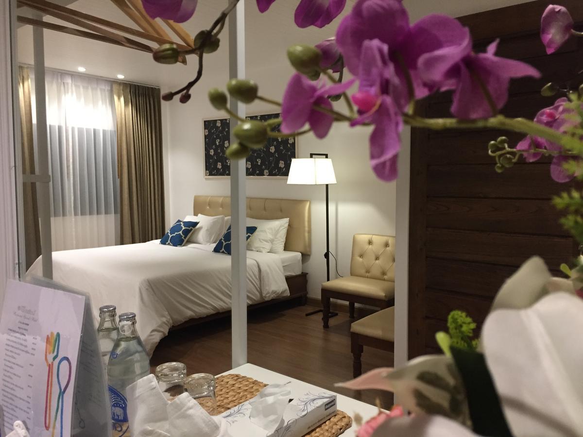 Phetcharat Grand Hotel Maesot Mae Sot Exteriér fotografie